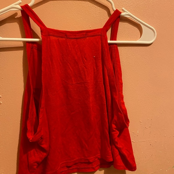 CROP TOP - Picture 2 of 2